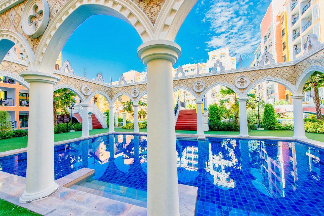 Venetian Residence Haat Jomtien Eksteriør bilde