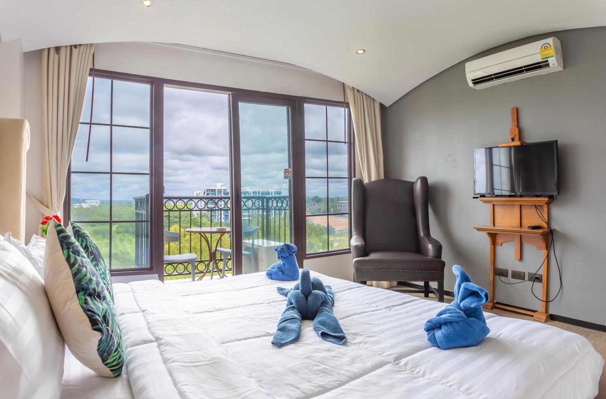 Venetian Residence Haat Jomtien Eksteriør bilde